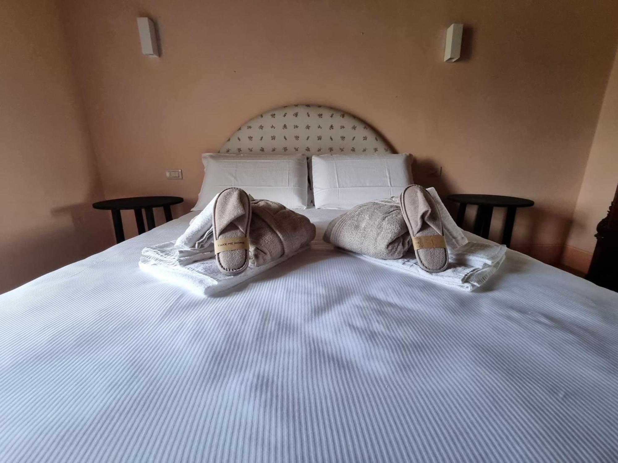 Agriturismo Le Sorbelle D'Orcia Con Piscina Pienza Exteriör bild